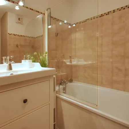 Appartement Renove A Avec Terrasse, Proche Du Et Arret Navette - Fr-1-642-36 Morillon