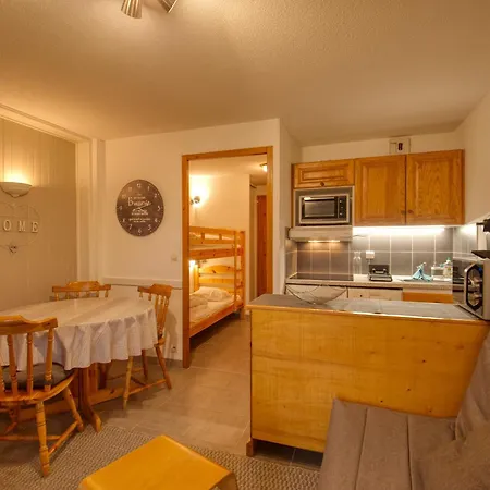 Renove A Avec Terrasse, Proche Du Et Arret Navette - Fr-1-642-36